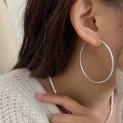 New Fashion Geometric Hollow Circle Hoop Earrings Fashion Jewelry Boucle O'reilles Femmes Hyperbole Brincos For Women Gilrs Gift