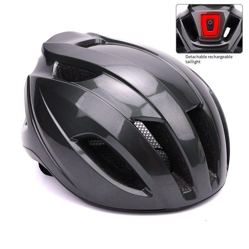 CE Approved Adult Unisex One-Piece Ventilated Water Resistant Adjustable Cycling Helmet for Mountain Bike and Road Bike