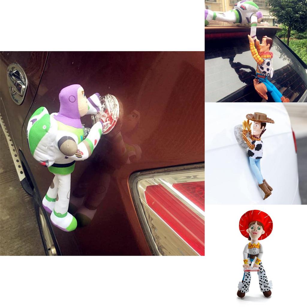 Jucărie de pluș moale și adorabilă Toy Story Woody și Buzz Mașinuță Păpușă Foarte Similară Personajelor din Desene Animate Perfectă ca Pandantiv pentru Mașină