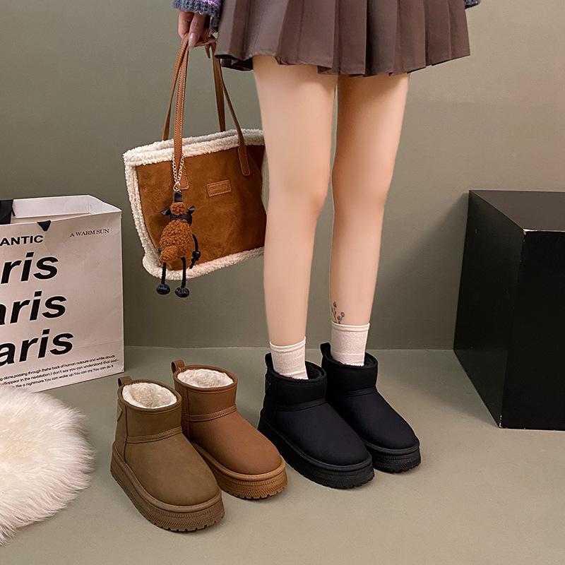 Women's 2025 Autumn/Winter Korean Fleece-Lined Leather and Fur Snow Boots with Thick Soles