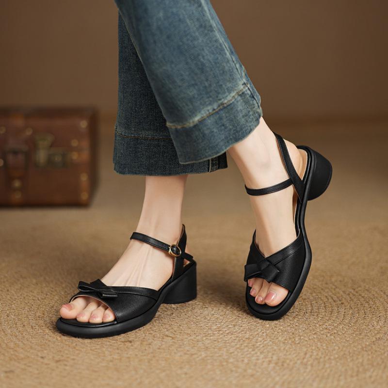 New rubber non-slip soft-soled broadband sandals casual solid color platform sandals women's buckle round head size sandals