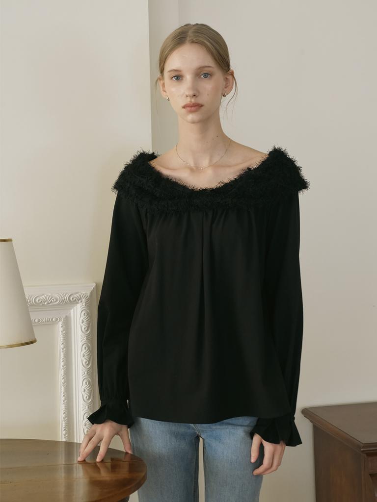 Peulomdeimomeonteu Miel Fur Ribbon Blouse_2Color