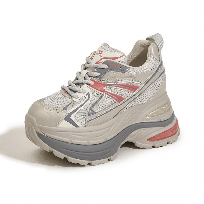 

Женские кроссовки на толстой подошве, весенняя новинка, сетчатые дышащие модные универсальные повседневные туфли, увеличивающие рост на 10 см 39