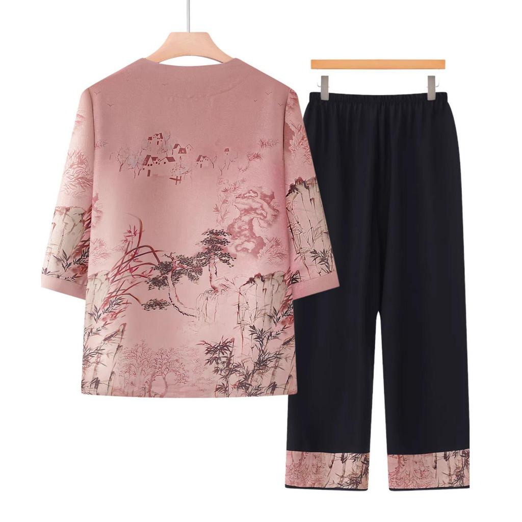 Elegant Chinese Summer Outfit: Short-Sleeved Top & Two-Piece Set for Middle-Aged and Elderly Women