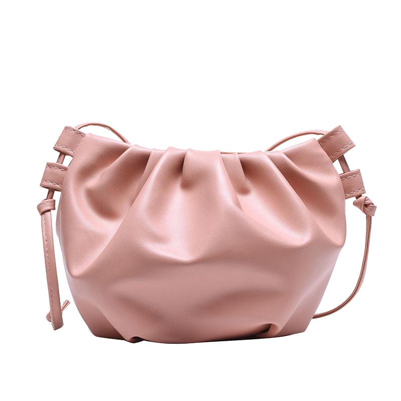 

ins small bag women s bag 2020 new pleated Internet celebrity shoulder bag versatile Korean version of tide cloud crossbody bag розовый