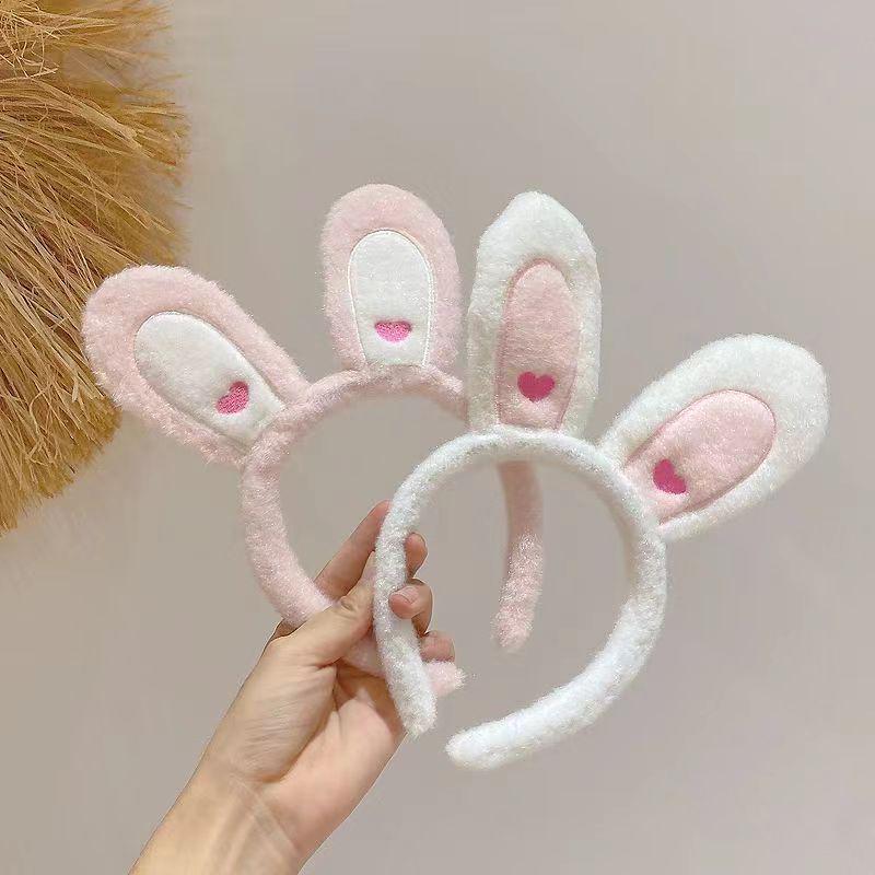 Women's Plush Heart-Eared Rabbit Headband: Cute Hair Clip & Face Wash Accessory