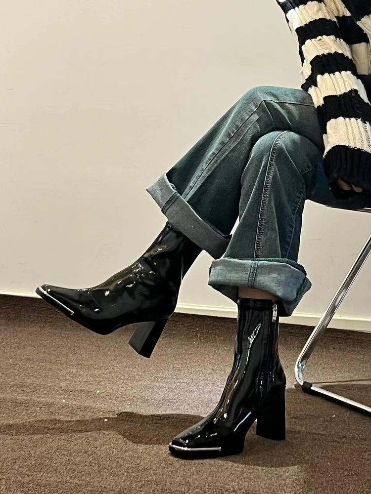 

Kendou same short boots children in the autumn and winter of 2025 new square head patent leather thick heel short tube thin high heel thin boots 40