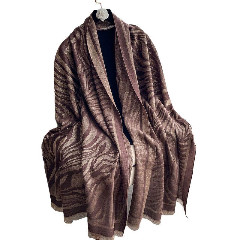 Leopardenmuster Imitation Kaschmir Dünner Schal Damen Goldfaden Leichter Luxus Vielseitiges Tuch Klimaanlagendecke Leichter Luxus Einfaches Tuch