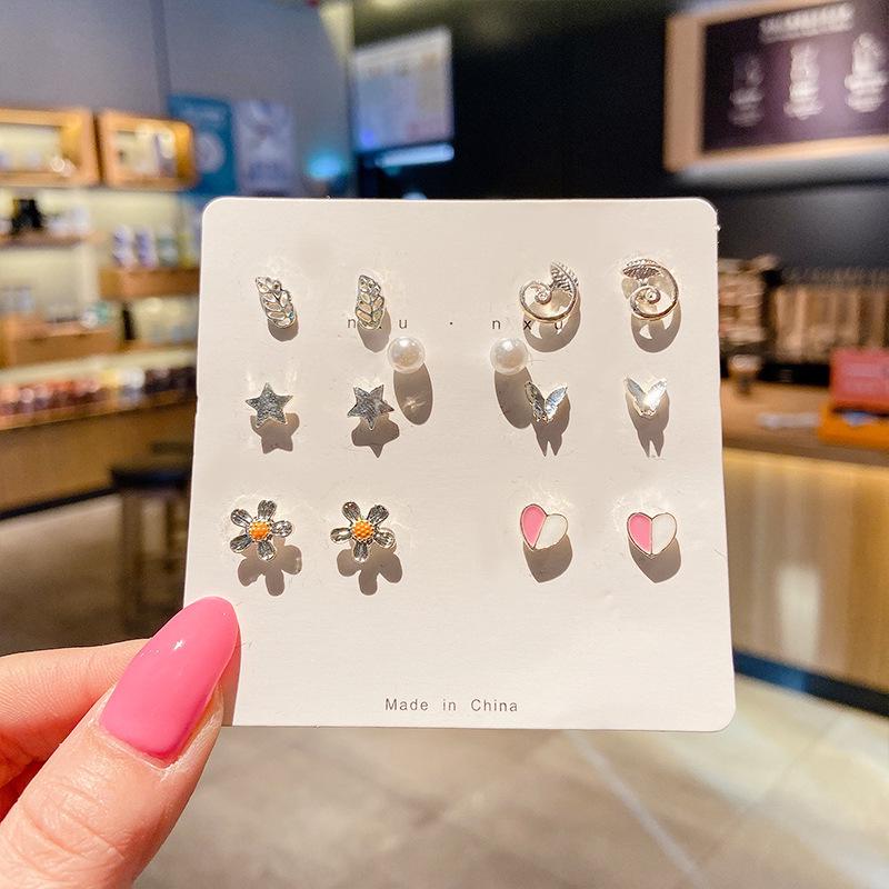 Women's High-End Plain Hoop Earrings: Light Luxury Ear Drops & Studs, Niche Design for Autumn/Winter.