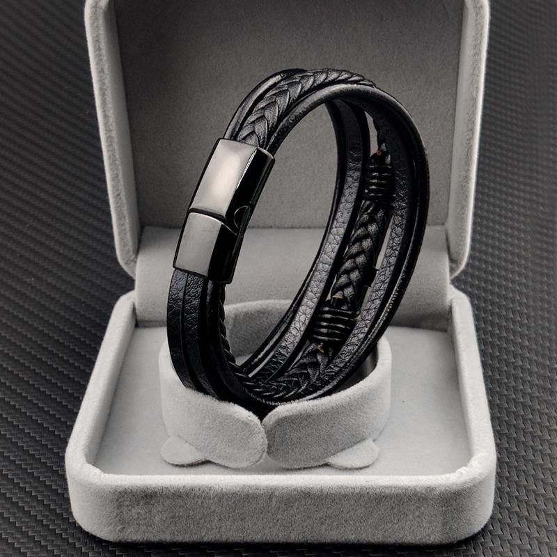 Boho Personalized Men's Family Name Bracelet Black Cross Woven Leather With Stainless Steel Charm Bracelet Custom Name Jewelry
