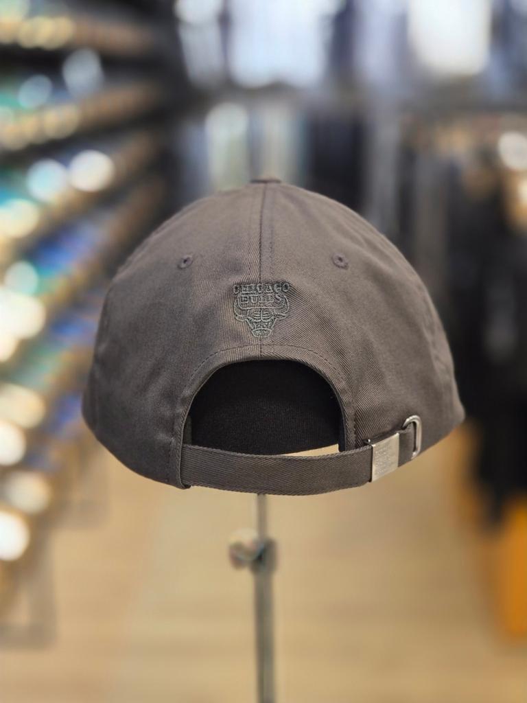 NBA Unisex CHI Initial Embroidered Point Over Hard Ball Cap Hat N255AP434P (14)