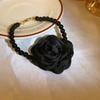 Pearl Flower Geometric Necklace - French Retro Clavicle Chain with Versatile Design