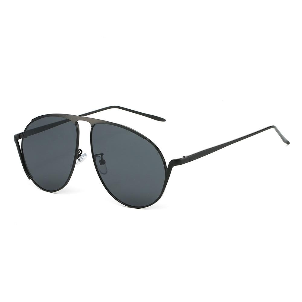 New Luxury Aviator Sunglasses Women Oversized Retro Metal UV400 Hip Hop Punk Style Fashion Trend