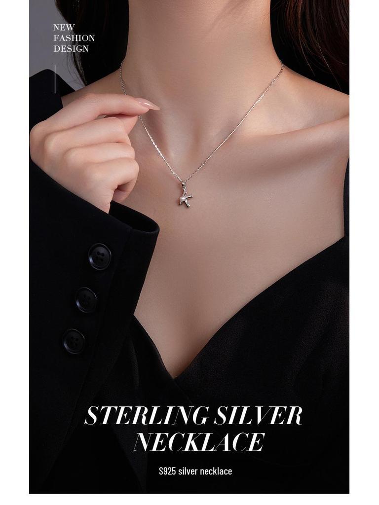 Banyan Tree S925 Silver Alphabet Pendant Necklace - Minimalist Clavicle Chain for Women, Fashionable and Versatile.
