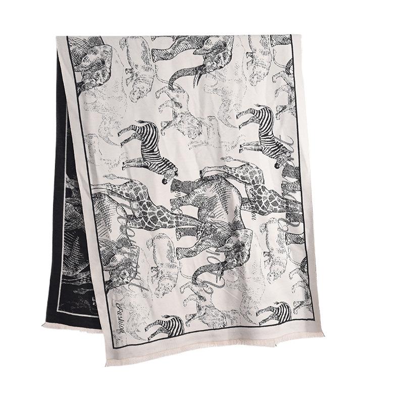 Imitation cashmere niche trendy cool African style printed scarf women's high sense autumn and winter travel fashion warm shawl