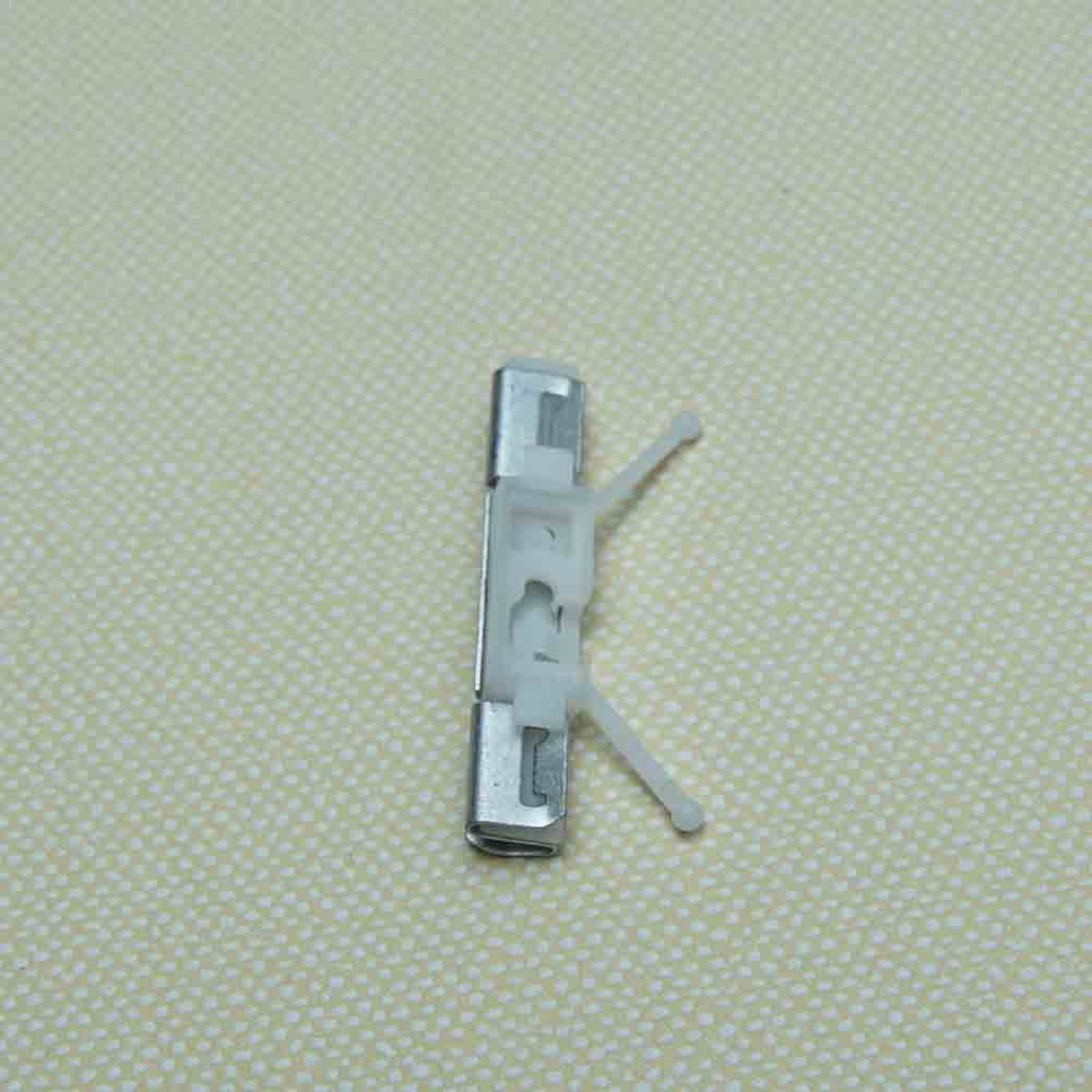 

30753487 Car front windshield rear column clamp For Volvo XC60 2009 2010 2011 2012 2013 2014 2015 2016 2017 Auto Parts