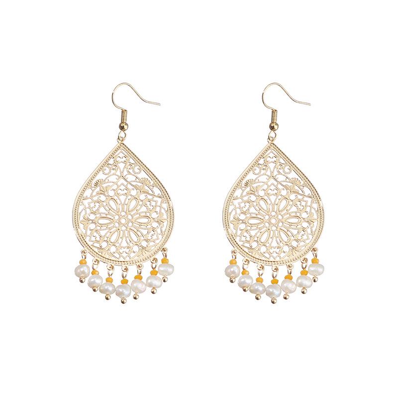 

Elegant French Retro Teardrop Rose Gold Earrings with Freshwater Pearls for Women
