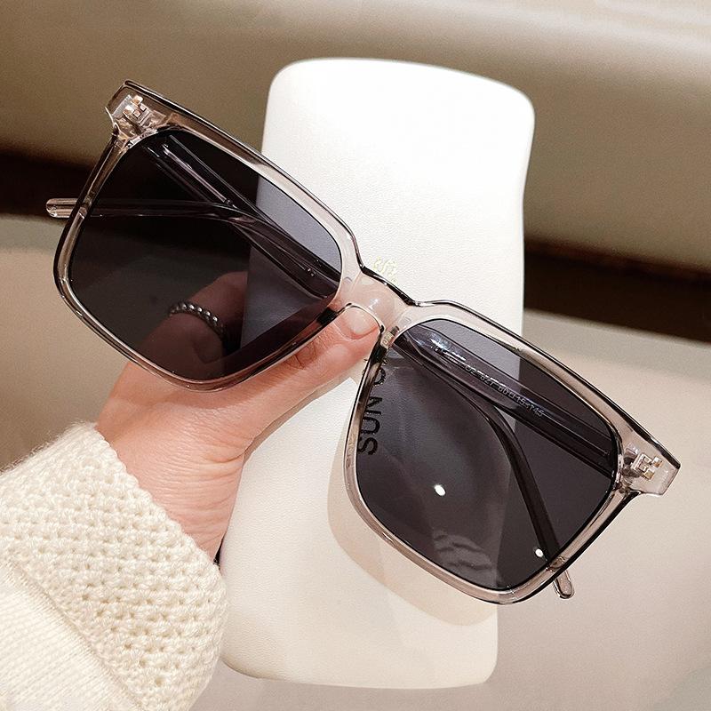 High Quality Sunglasses Women Fashion Style Square Shape Uv Protection Male Female Sun Glasses Hiking Bicycling Sunglass