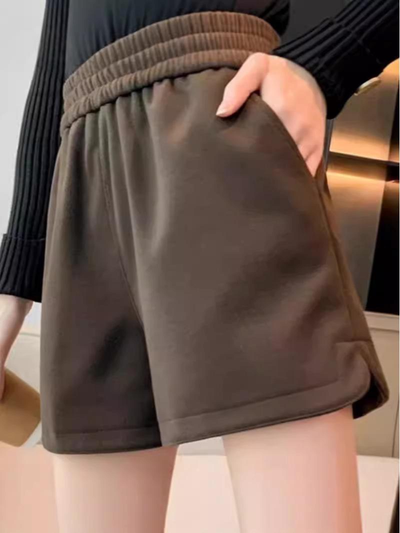 

Женские черные шерстяные шорты А-силуэта с высокой талией - Осень/Зима 2024, Свободный и стройнящий дизайн с широкими штанинами 2XL (131-147 lbs) кофейный