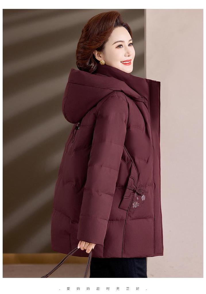 Mid-Aged & Elderly Women's Plus Size Winter Down Jacket - New Style, Thick & Warm Coat for 60s-70s Grandma or Wife.