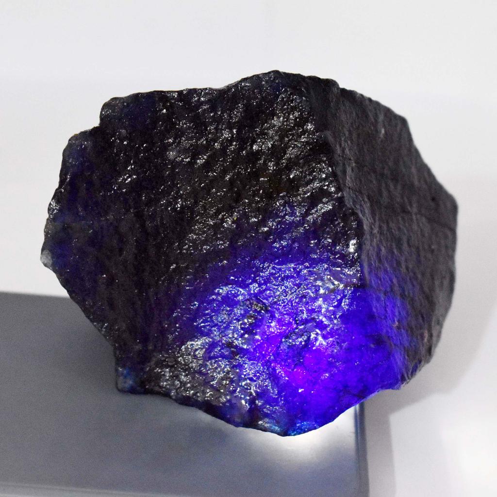 Rarissimo Zaffiro Blu Naturale Grezzo Non Tagliato Enorme Pietra Preziosa da 195 Carati