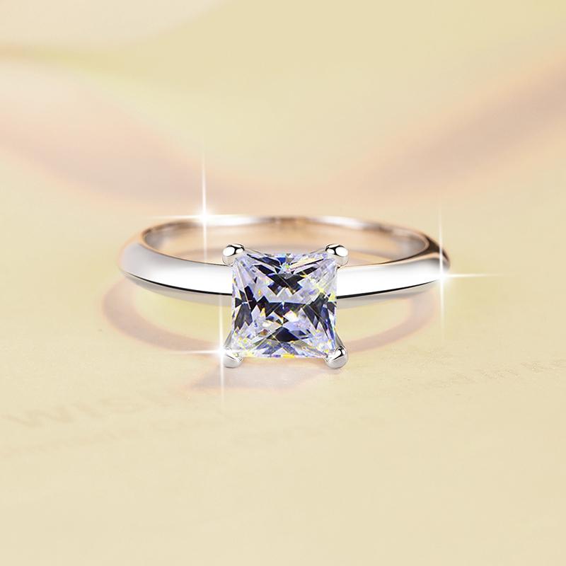 Minimalist Jewelry S925 Sterling Silver Four Claw 1.2Ct Princess Cut VVs1 Moissanite Solitaire Ring Wedding Engagement for Women