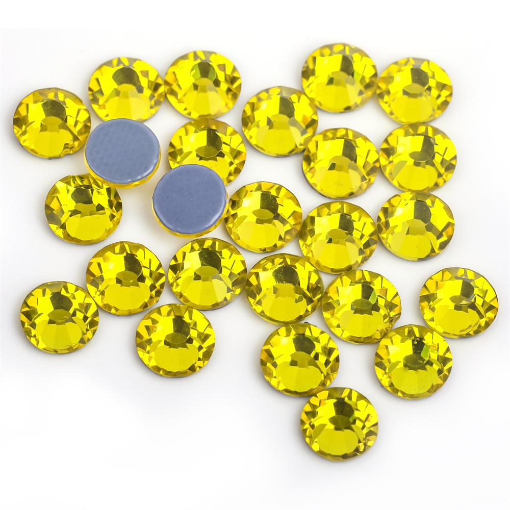 SS6-SS30 40 Farben Crystal AB Better DMC Hot Fix Strasssteine, Glas-Strasssteine zum Aufbügeln, zum Nähen und für Stoffdekorationen