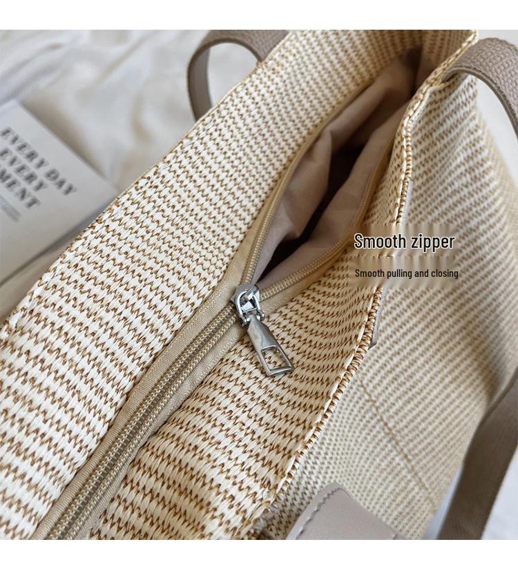 2026 Japanese Casual Women's Solid Color Large Tote Bag for College and Commute