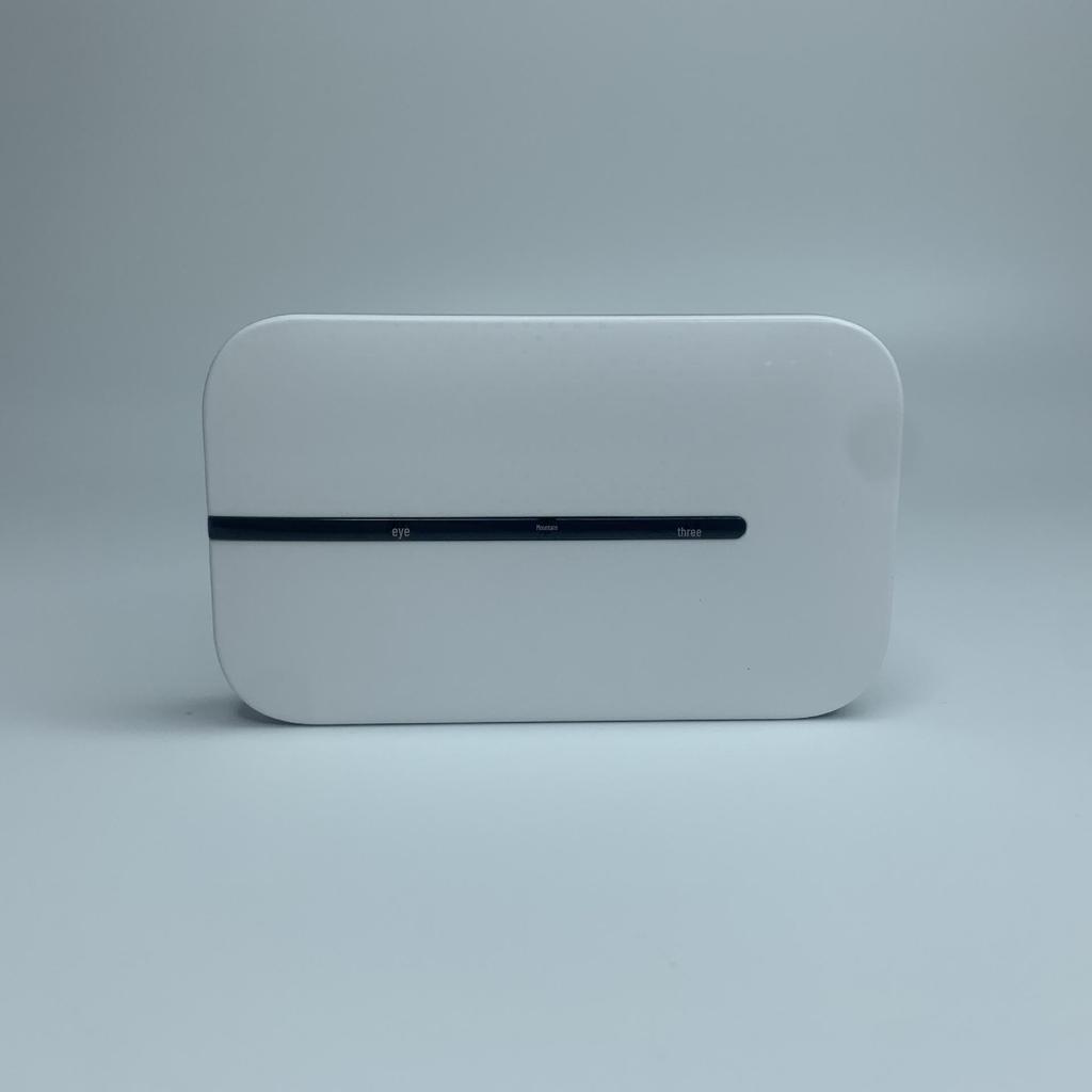 Portable 4G LTE WiFi Router: Mobile Hotspot with SIM Card Support for Car and Travel