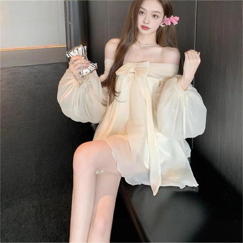 Gentle wind French bow one-word shoulder chiffon dress summer new temperament age-reducing loose and thin short skirt