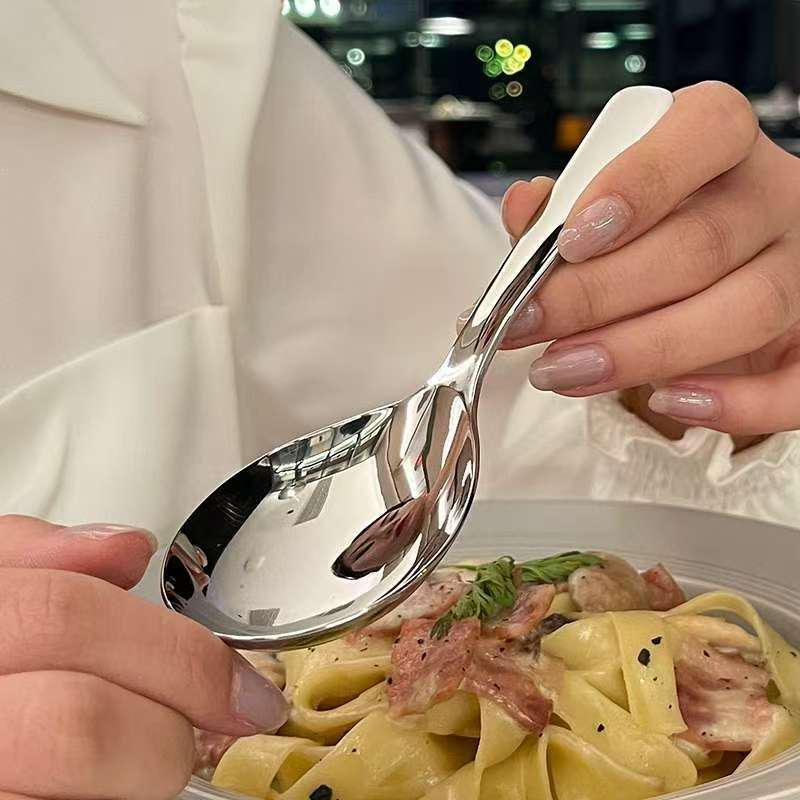 Stainless Steel Round Spoon Net Red Golden Dinner Long Handle Stirring Dessert Spoons For Kitchen Accessories Gadgets