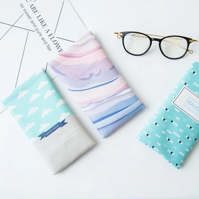 Eyeglass Sunglasses Pouch Mp3 Bag  Leaves Cartoons 3D Print Soft Cloth Cleaning Optic Color Random Sunglasses Case