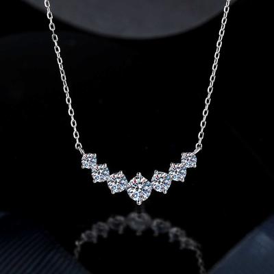 Collar de moissanita con siete princesas sonrientes, colgante de gargantilla de plata de ley S925, elegante joyería para mujer