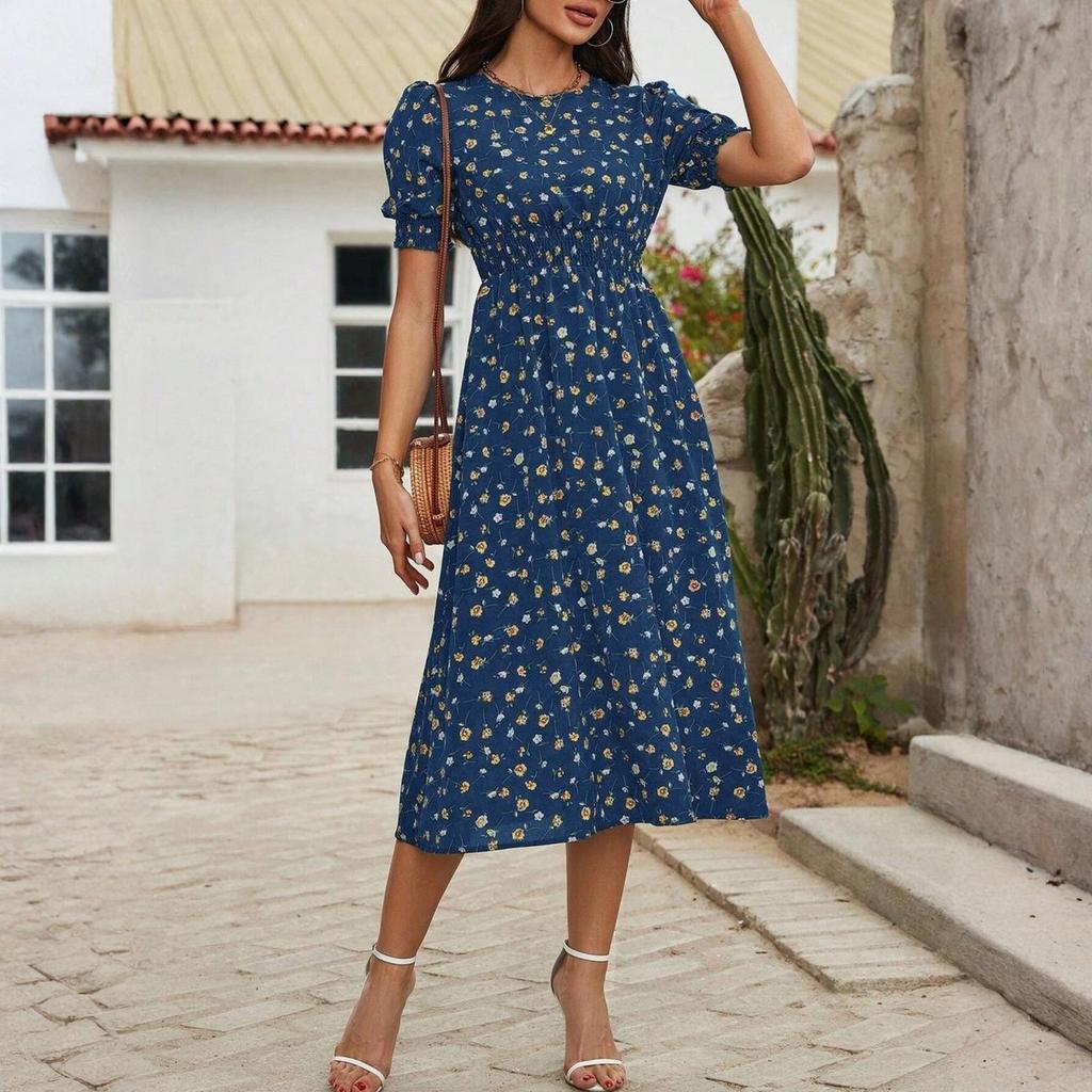 Women's Fashionable Round Neck Short Sleeved Floral Print Holiday Casual Dress