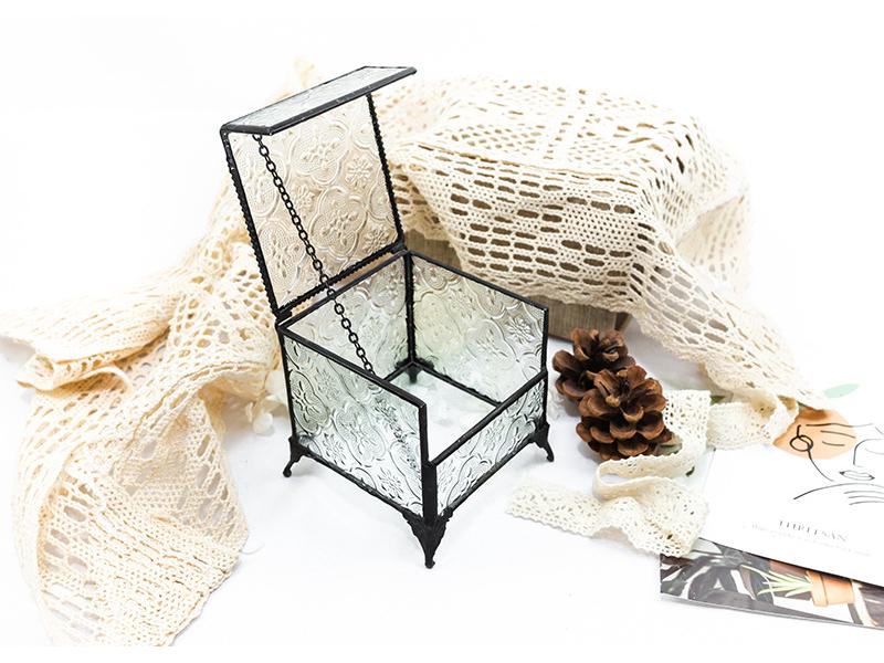 Retro Glass Jewelry Box for Rings, Earrings, and Wedding Decor