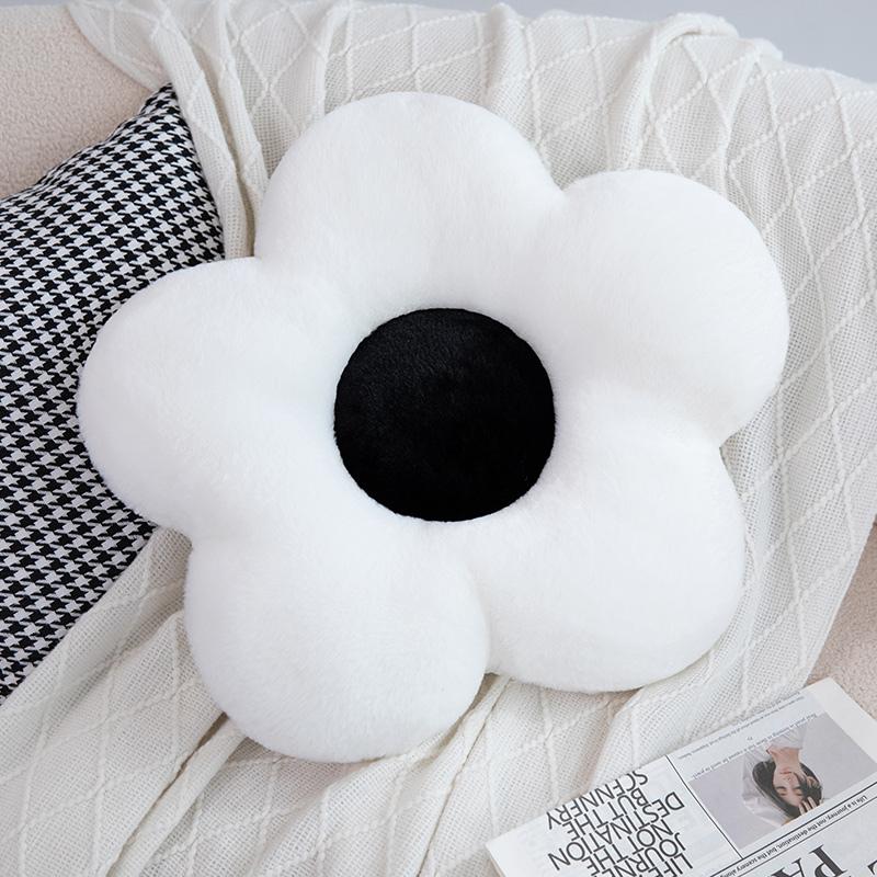 1pc Flower Shape Throw Pillow, Cute Floor Mat Seat Decorative Soft Plush 3D Floral Cushion for Sofa, Bed, Chair, Home Decor