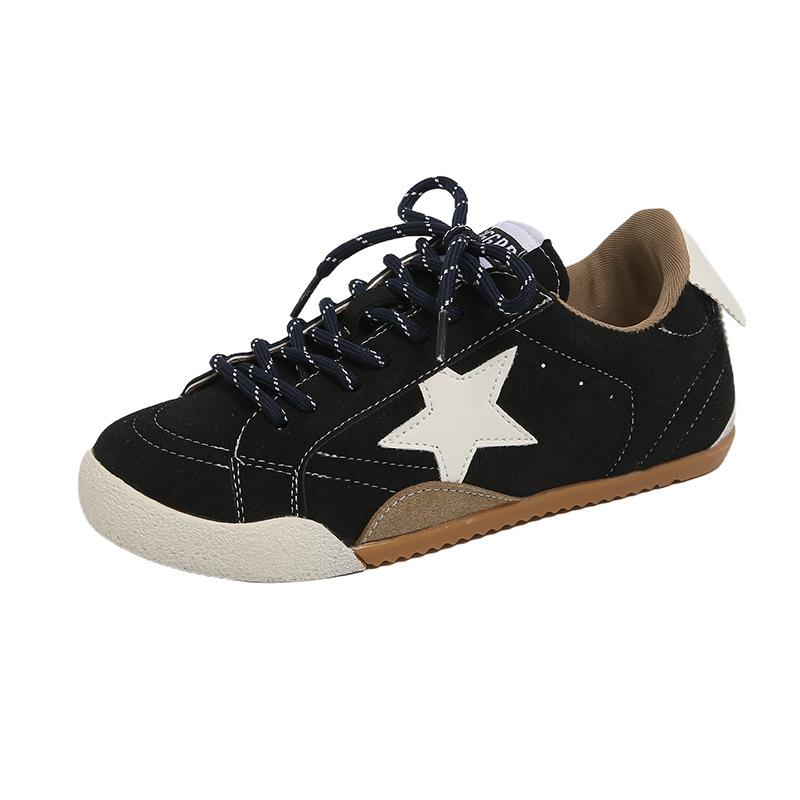 Small people increase the height of the stars and make old small dirty shoes for women 2025 autumn new thick-soled versatile casual board shoes for