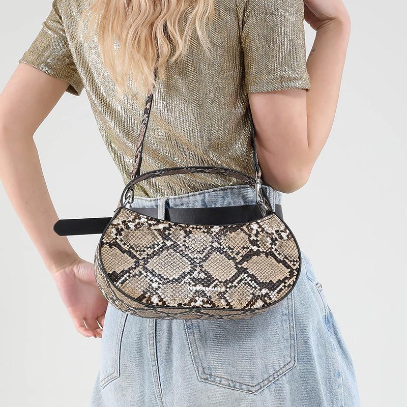 Trend Wholesale Personalized Python Pattern Handbag Spice Girl Style Niche Design Temperament Versatile High Quality Messenger Bag