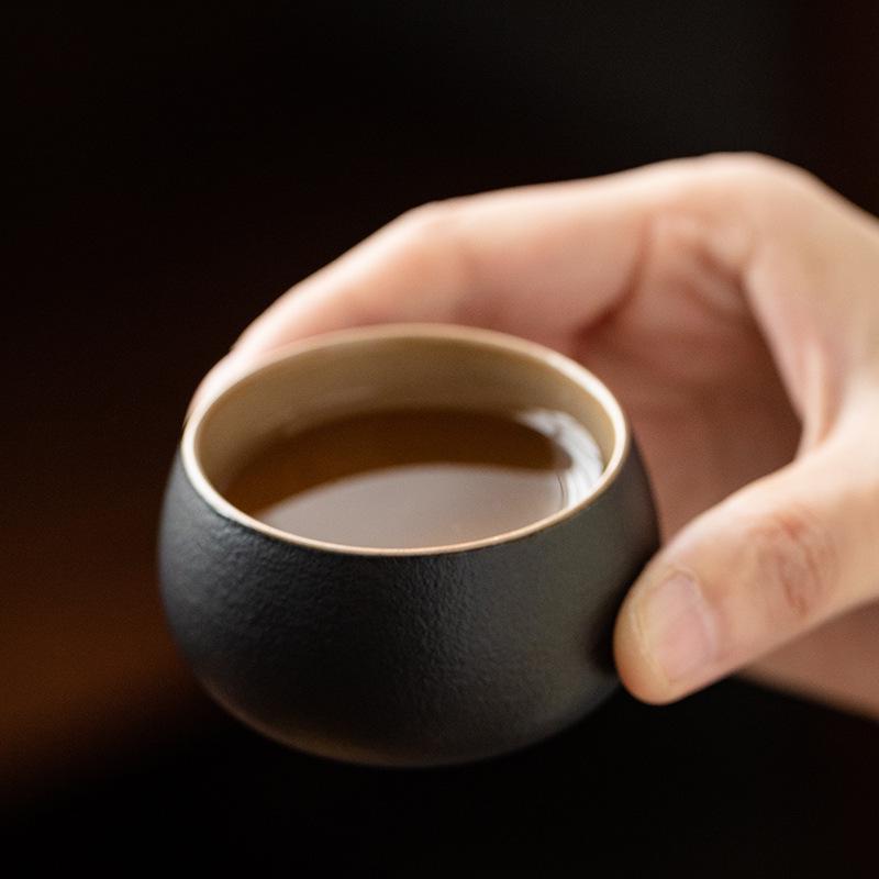 Portable Black Pottery Kung Fu Tea Set: Teapot with Handle, 4 Cups, Tea Tray, Storage Bag - Perfect for Outdoor Brewing