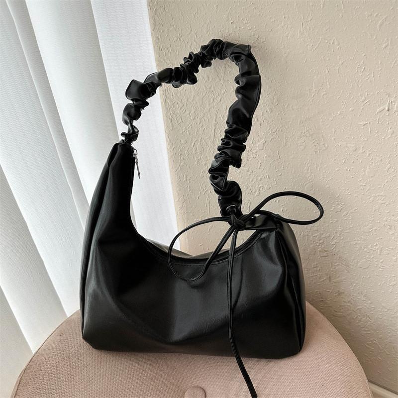 Trendy Street Style Medium-sized Shoulder Bag 2023 Autumn Winter New Personality Fashion Bag