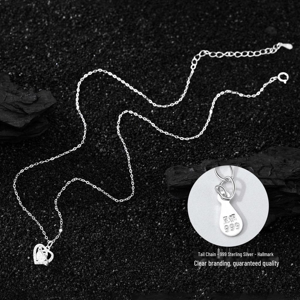 Sterling Silver Heart & Diamond Inlaid Pendant Necklace - Women's Luxurious Clavicle Chain Choker.