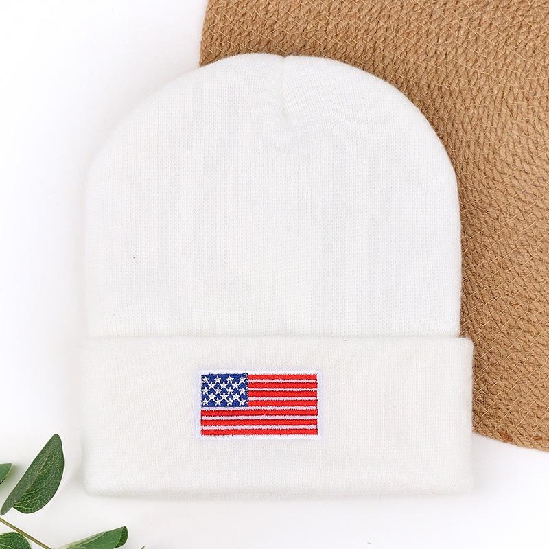 Autumn and winter knitted hats men's cold hats new warm and cold-proof solid color women's mountain pullover wool hats
