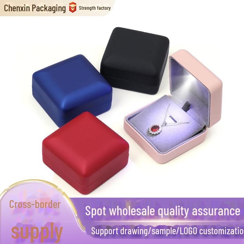 

«Высококачественная шкатулка для украшений с круглой светодиодной подсветкой для демонстрации ожерелий и браслетов»