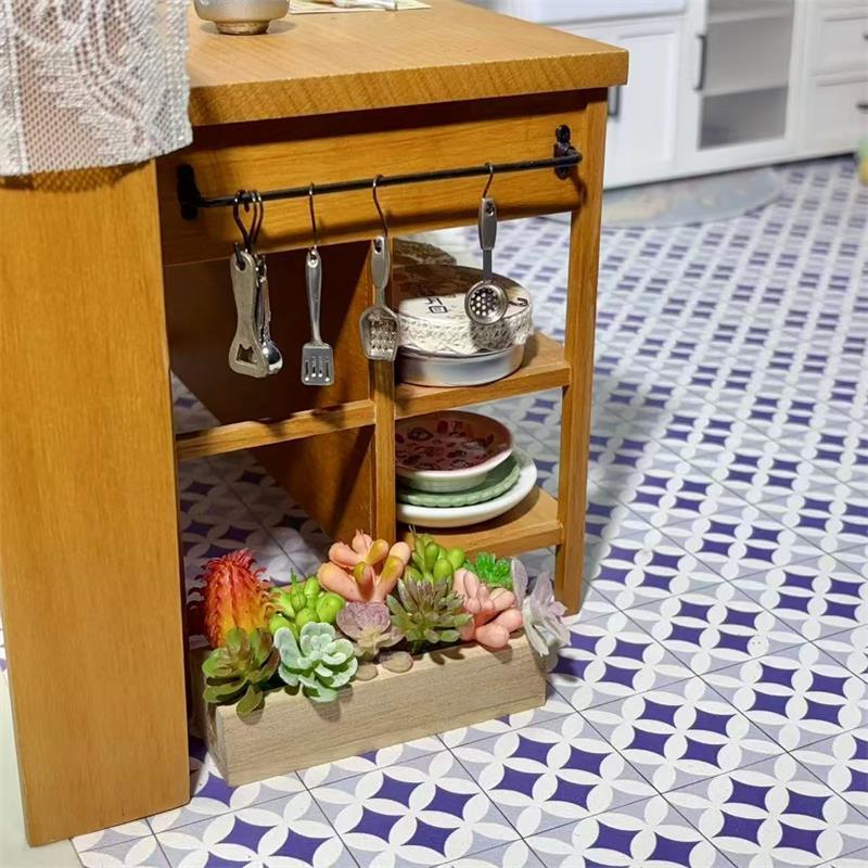 Zufällige Eine Puppenhaus-Miniatur Sukkulente Holztrog Grün Pflanztopf Modell Mikro-Landschaft Dekor Ornamente Rollenspielzeug