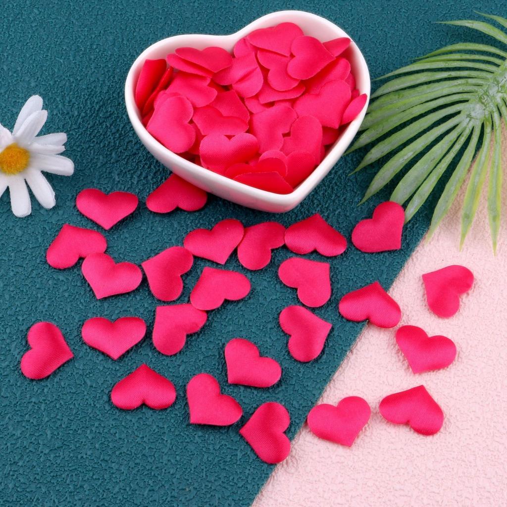 Hand Toss Heart-shaped Petal Paper Scraps Onto The Bed To Sprinkle Flowers, 100 2cm Peach Hearts