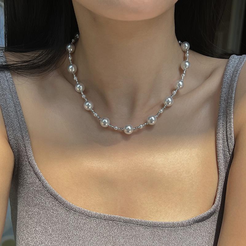 Female Cut Flower Starry Sky Temperament Sweater Necklace белый