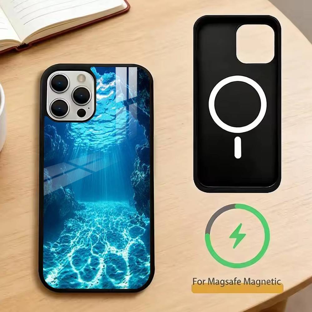 The Underwater World Texture   Phone Case For iPhone17,16,15,14,13,12,11 Plus,Pro Magnetic with Magsafe Wireless Charging