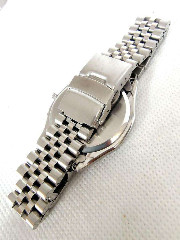 [USED] Radio-controlled solar watch, Seiko Dolce strap