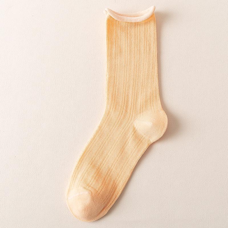 Yuxuan Women's Ice Silk Mesh Socks - Breathable, Soft, Mid-Calf Scrunch Style for Spring, Summer, and Autumn In White.