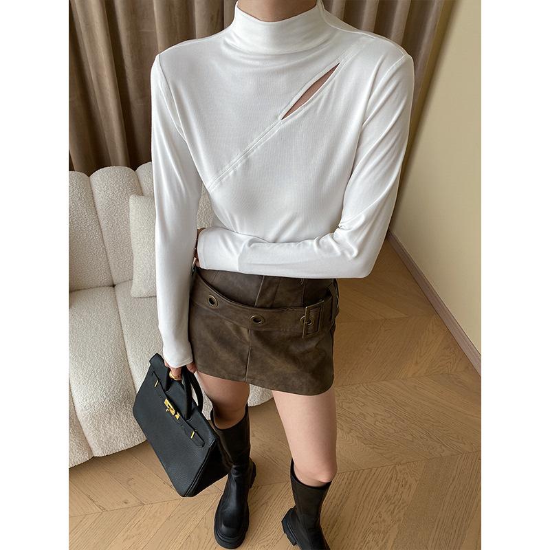 Sinan Stylové tričko s odhalenými švy a francouzským vysokým límcem, strečové SN4204